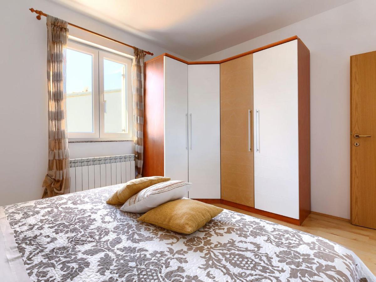 Holiday Home House Eric&Paolo By Interhome Póla Kültér fotó