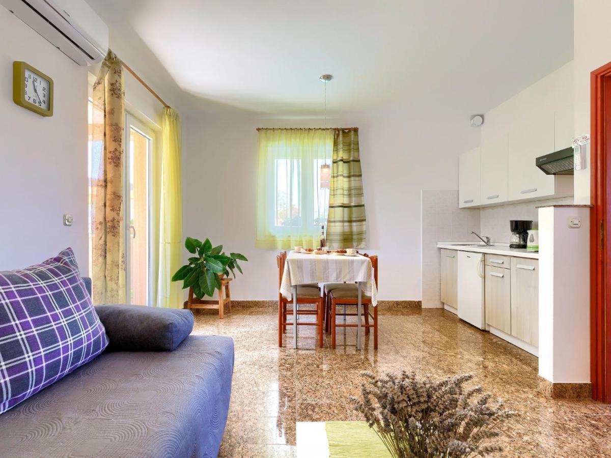 Holiday Home House Eric&Paolo By Interhome Póla Kültér fotó