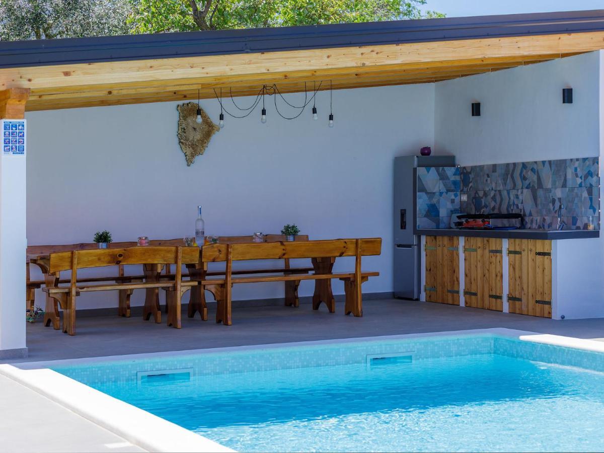 Holiday Home House Eric&Paolo By Interhome Póla Kültér fotó